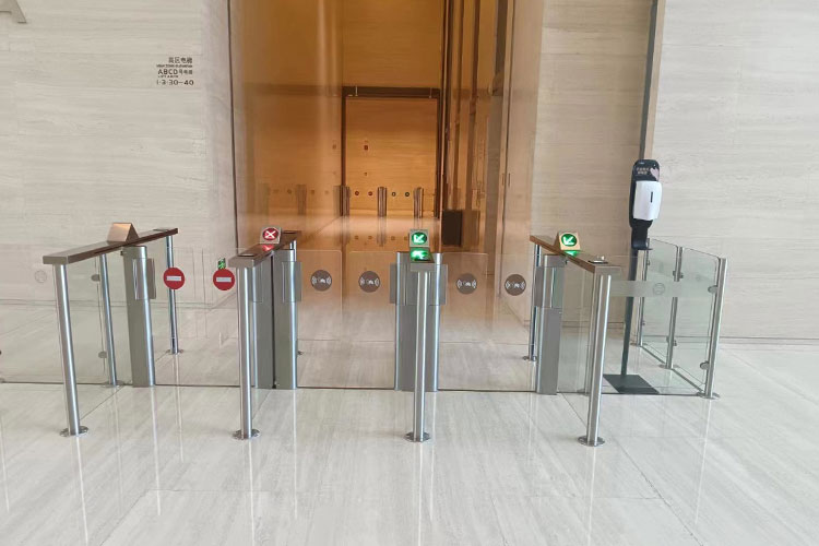 二维码访客道闸