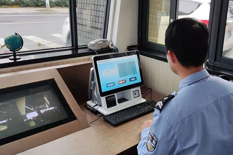 前台访客机现场